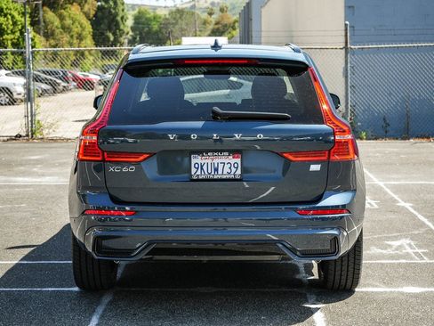 Used 2024 Volvo XC60 T8 Plus AWD/4WD image 5