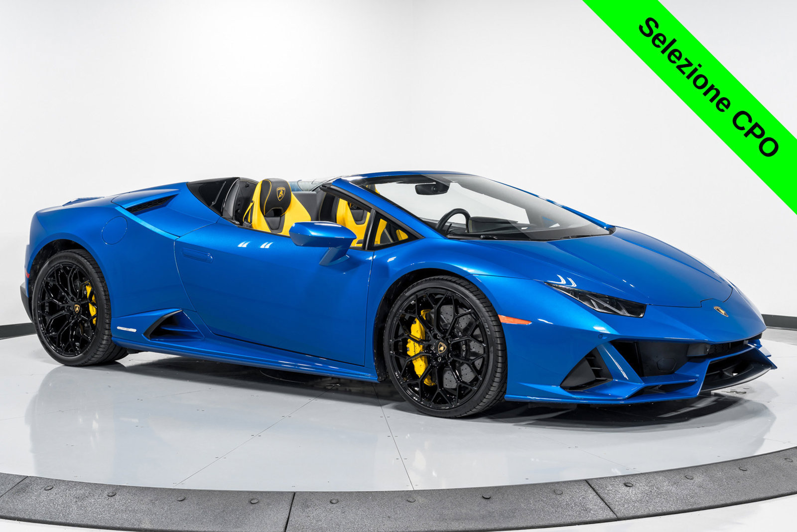 Used 2023 Lamborghini Huracan EVO AWD/4WD image 37