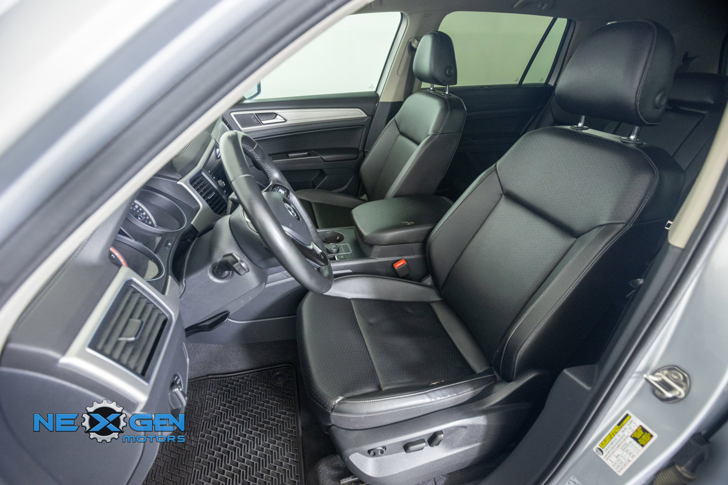 Used 2019 Volkswagen Atlas SE w/ Towing Package AWD/4WD image 25