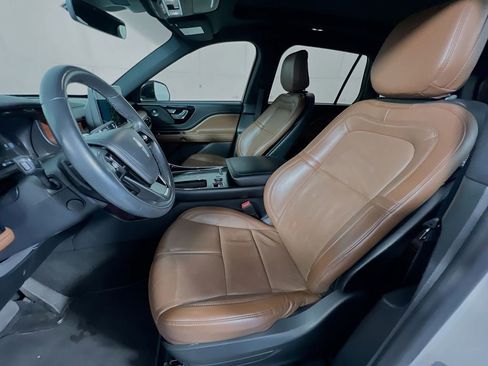 Used 2020 Lincoln Aviator Reserve w/ Equipment Group 201A AWD/4WD image 9
