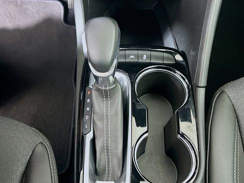 Used 2025 Buick Encore GX Preferred image 24