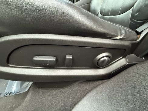 Used 2016 Buick Enclave Leather image 15