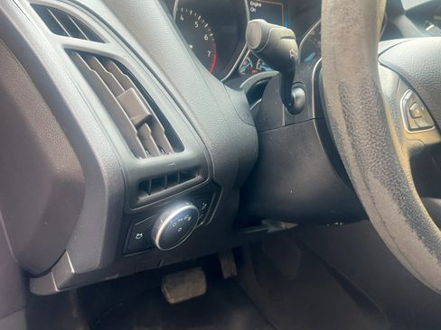 Used 2017 Ford Focus S FWD image 13