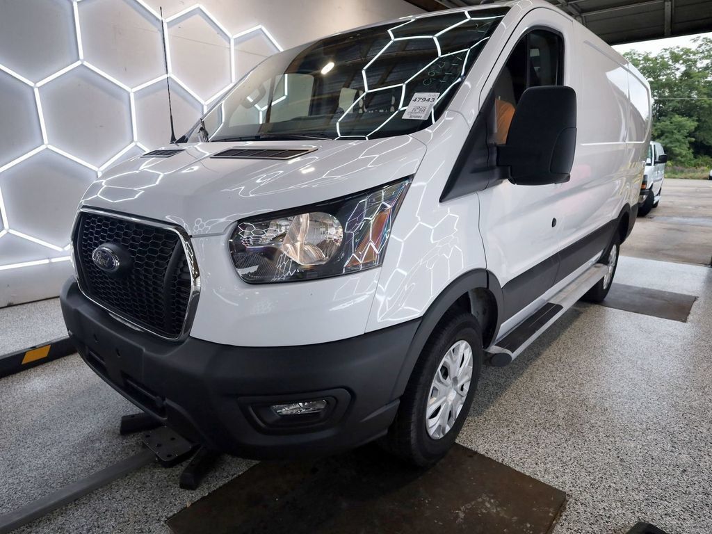 Used 2025 Ford Transit 250 Low Roof w/ Exterior Upgrade Package RWD image 3