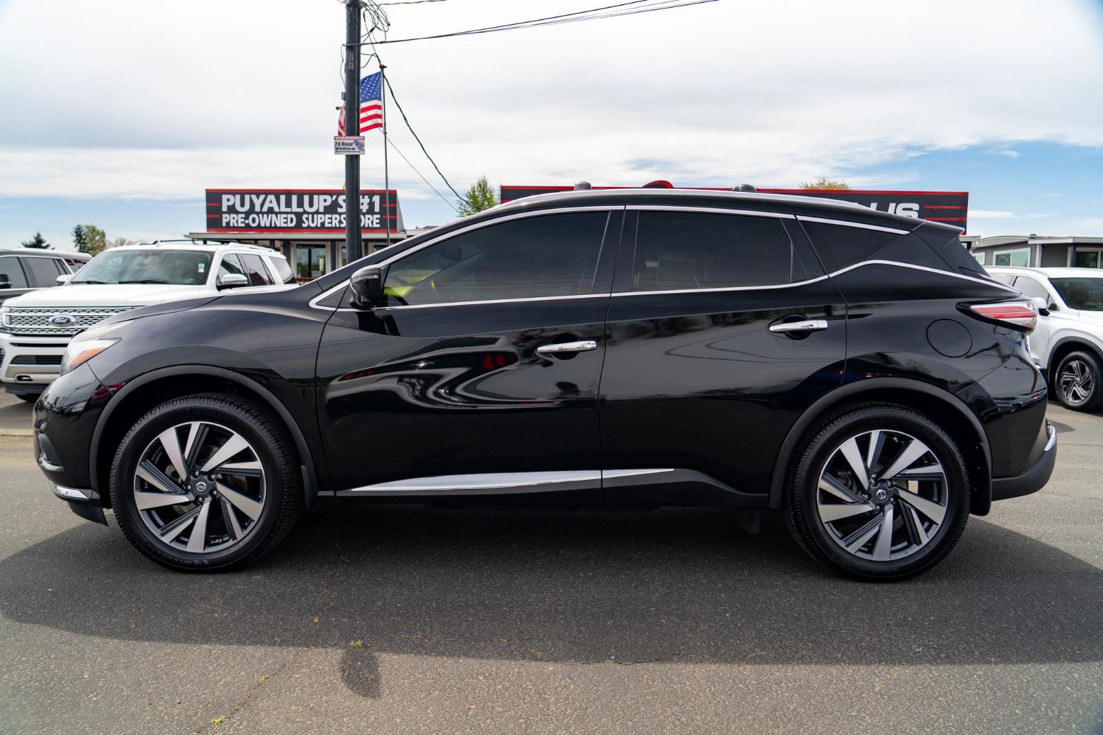 Used 2017 Nissan Murano Platinum AWD/4WD image 12