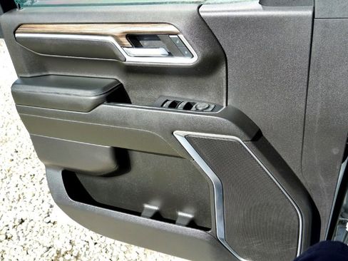 Used 2022 Chevrolet Silverado 1500 RST w/ Redline Edition image 25