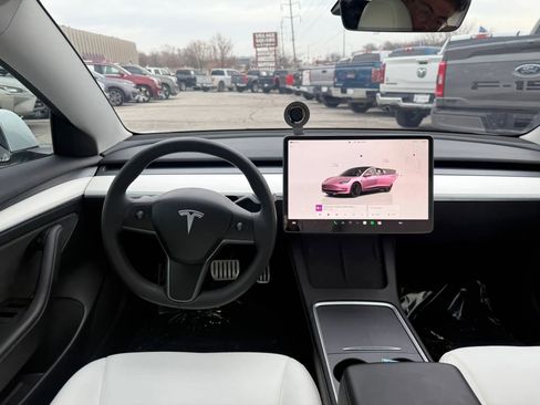 Used 2023 Tesla Model 3 Performance AWD/4WD image 12