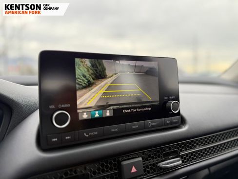 Used 2025 Honda HR-V LX image 31