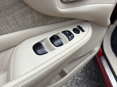 Used 2019 Nissan Murano SL w/ SL Technology Package FWD image 14