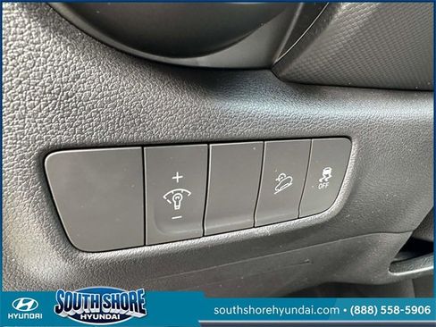 Certified 2023 Hyundai Kona SEL image 21