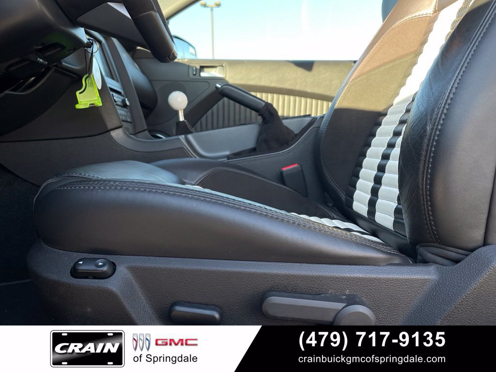 Used 2011 Ford Mustang Shelby GT500 w/ Electronics Pkg RWD image 10