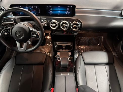 Used 2019 Mercedes-Benz A 220 image 12