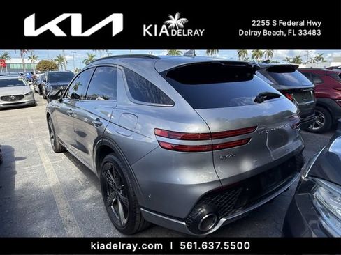 Used 2023 Genesis GV70 2.5T w/ Sport Prestige Package AWD/4WD image 8