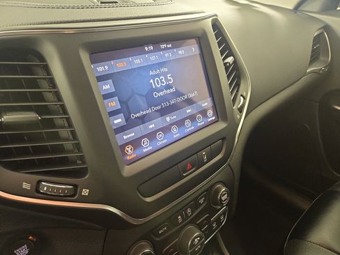 Certified 2022 Jeep Cherokee Latitude Lux FWD image 20