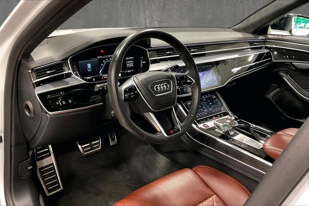 Used 2025 Audi S8 w/ Executive Package AWD/4WD image 18