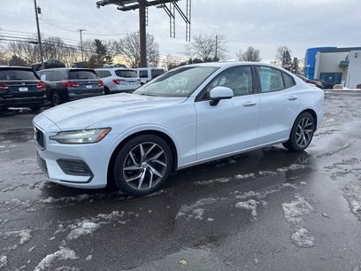 Used 2020 Volvo S60 T5 Momentum