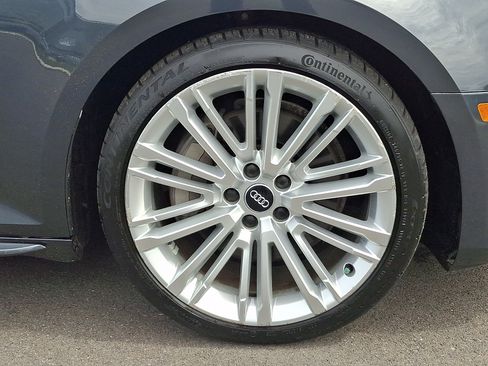 Used 2017 Audi A4 2.0T Prestige w/ Prestige Package AWD/4WD image 9