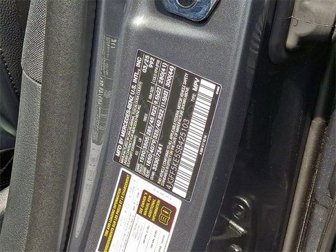 Used 2025 Mercedes-Benz GLS 450 4MATIC image 24