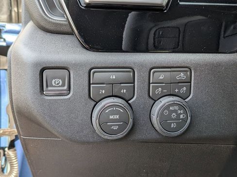 New 2026 Chevrolet Silverado 2500 LT w/ Trail Boss Package image 16