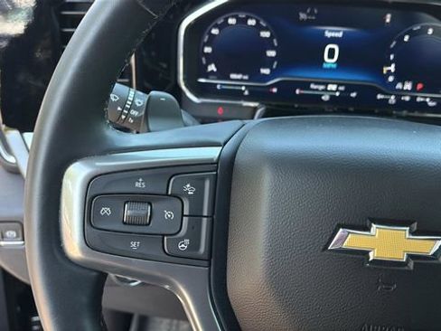 Used 2025 Chevrolet Silverado 1500 LT w/ Z71 Off-Road Package AWD/4WD image 22
