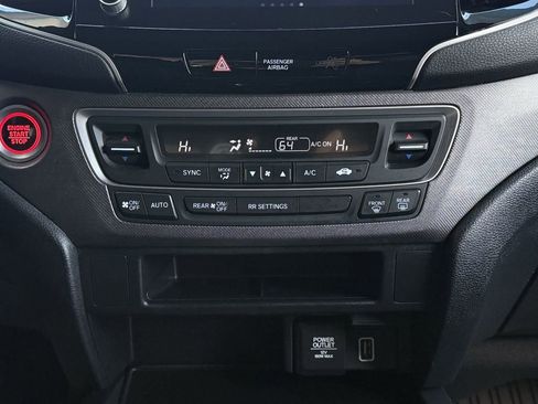 Used 2022 Honda Ridgeline Sport image 18