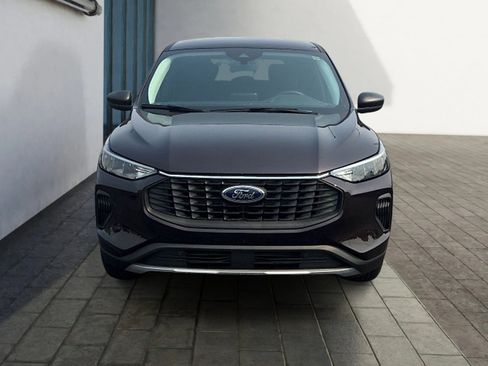 Certified 2023 Ford Escape Active AWD/4WD image 8