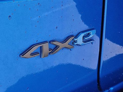 Used 2023 Jeep Wrangler Unlimited Rubicon 4xe w/ Cold Weather Group AWD/4WD image 12
