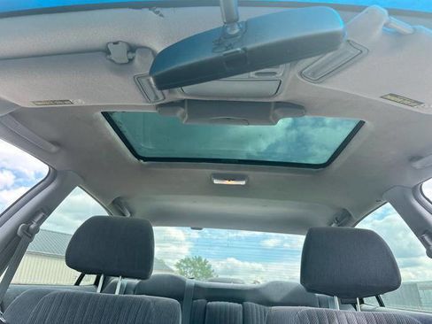 Used 1998 Honda Accord LX image 32