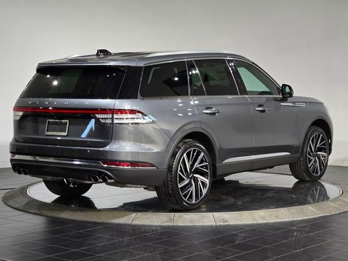 New 2025 Lincoln Aviator Reserve w/ Equipment Group 201A AWD/4WD image 8