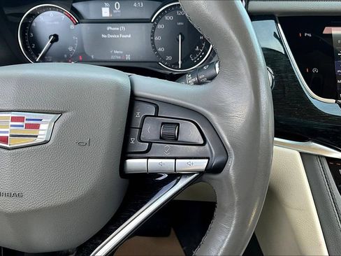 Used 2023 Cadillac XT6 Premium Luxury w/ LPO, Floor Liner Package AWD/4WD image 12