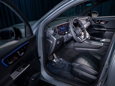 Certified 2026 Mercedes-Benz GLC 300 image 10