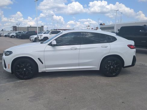 Used 2023 BMW X4 xDrive30i w/ M Sport Package AWD/4WD image 9