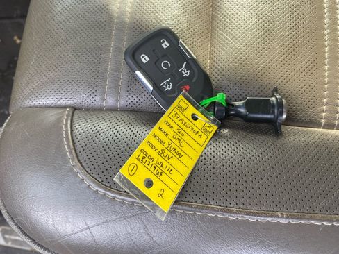 Used 2020 GMC Yukon XL Denali w/ Denali Ultimate Package image 37