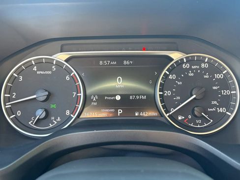 Used 2025 Nissan Rogue SV FWD image 12