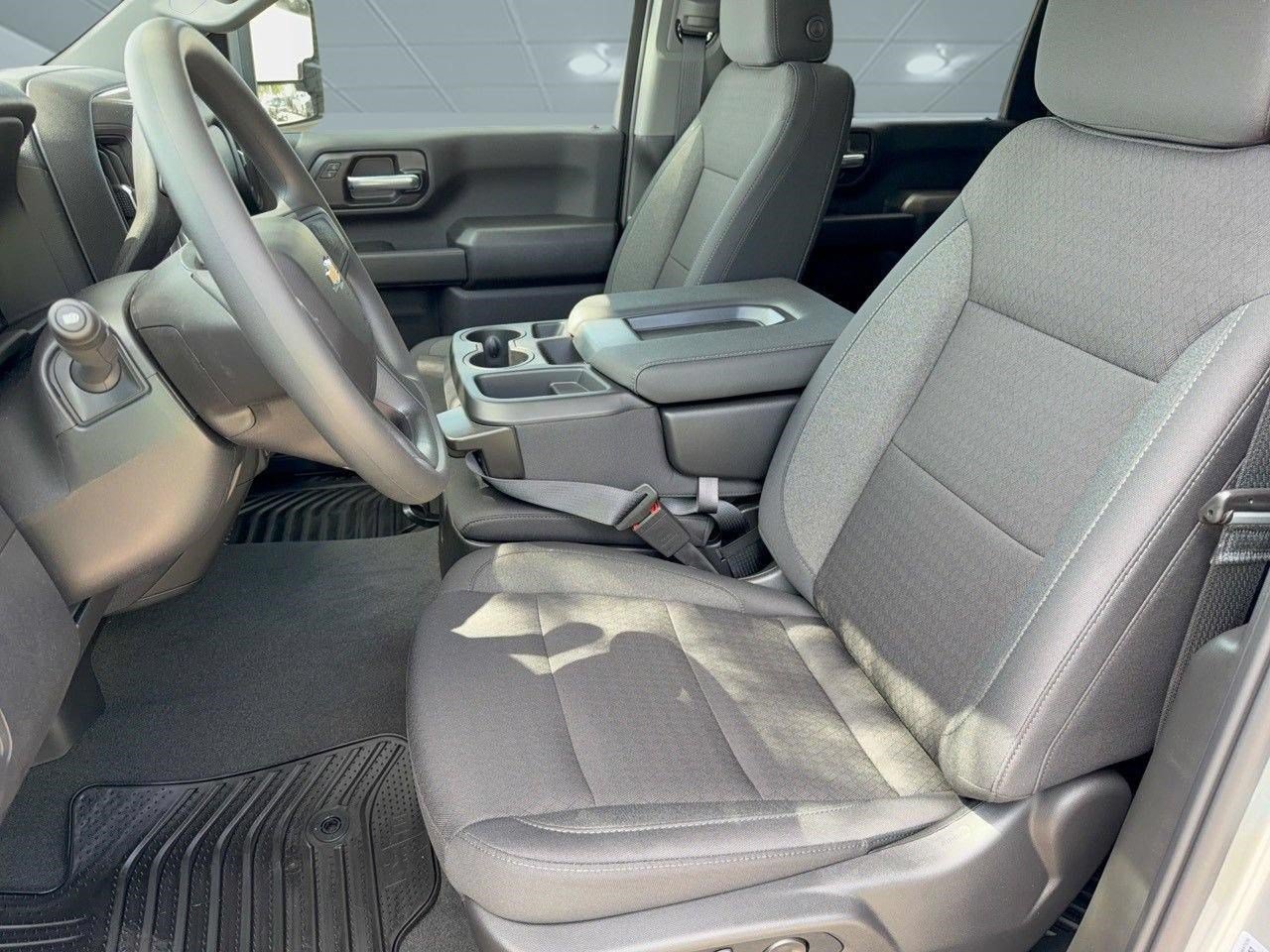 New 2026 Chevrolet Silverado 2500 Custom w/ Custom Value Package AWD/4WD image 5