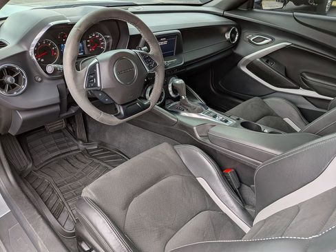 Used 2024 Chevrolet Camaro LT w/ RS Package image 17