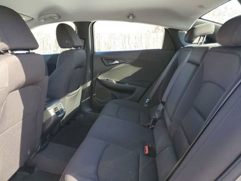 Used 2025 Chevrolet Malibu LT image 25