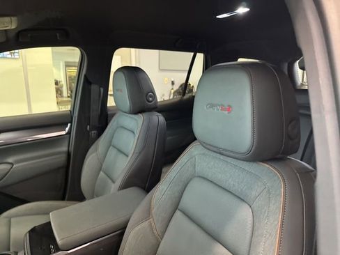 New 2026 GMC Terrain AT4 w/ Convenience Package III image 17