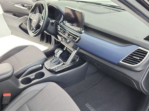 Used 2023 Kia Seltos S w/ Navigation Package image 30