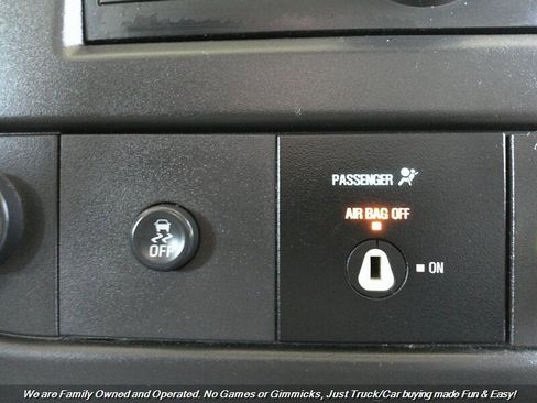 Used 2019 GMC Savana 2500 Extended w/ Driver Convenience Package image 35