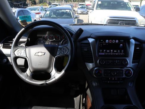 Used 2017 Chevrolet Tahoe LT image 6