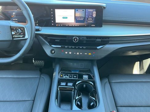 New 2026 Nissan Murano Platinum image 3