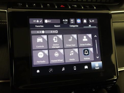Used 2023 Jeep Grand Cherokee Laredo w/ Luxury Tech Group I AWD/4WD image 38