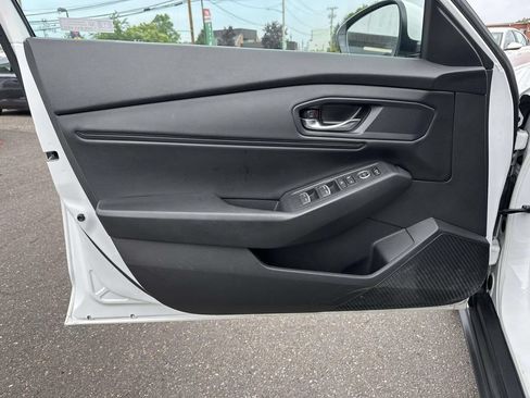 Used 2023 Honda Accord EX image 8