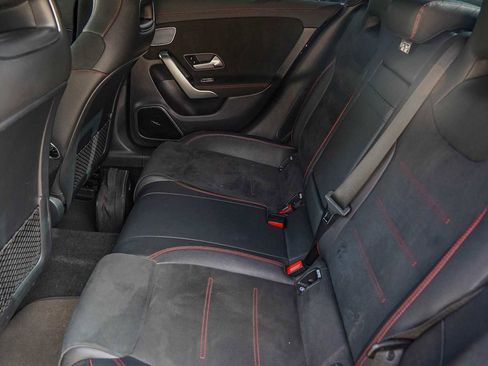 Used 2021 Mercedes-Benz CLA 250 image 29