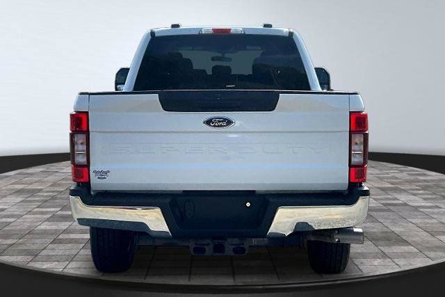 Certified 2022 Ford F350 XLT AWD/4WD image 4