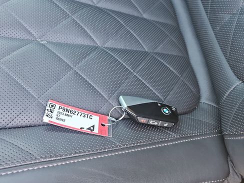 Used 2023 BMW X7 xDrive40i w/ Premium Package image 20