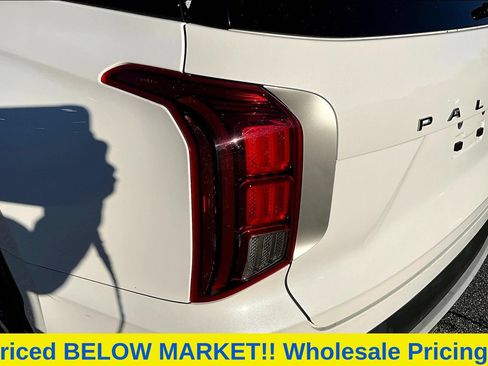 Used 2022 Hyundai Palisade SEL w/ 8P Bench Seat Package FWD image 26