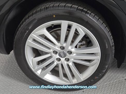 Used 2019 Audi Q5 2.0T Premium Plus w/ Premium Plus Package AWD/4WD image 11