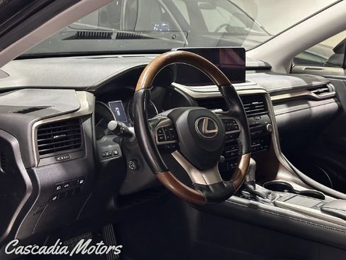 Used 2020 Lexus RX 450hL AWD w/ Premium Package image 8